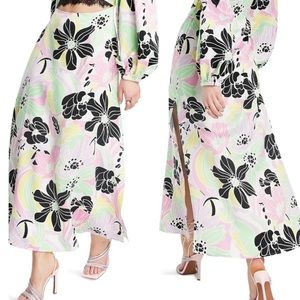 Beautiful dress new with tag